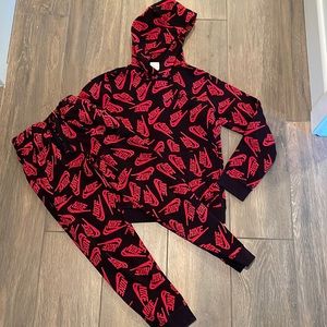 Nike hoodie and jogger size L/M